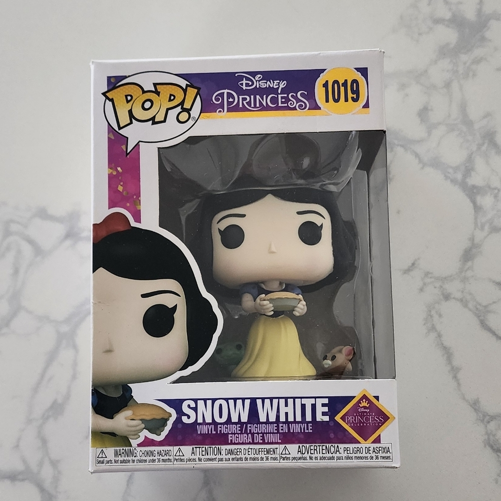 Funko Pop Disney Ultimate Princess Collection SNOW WHITE #1019 NEW
